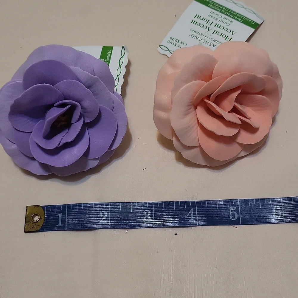 4 Faux Floral Accents